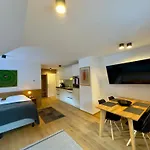 Apartmaji Kotnik Lejlighed *